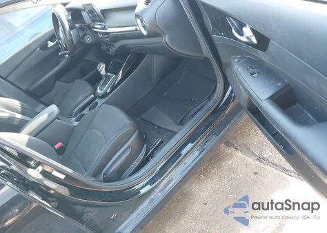 2019 Kia Forte S from USA, damaged, VIN 3KPF34AD6KE021763